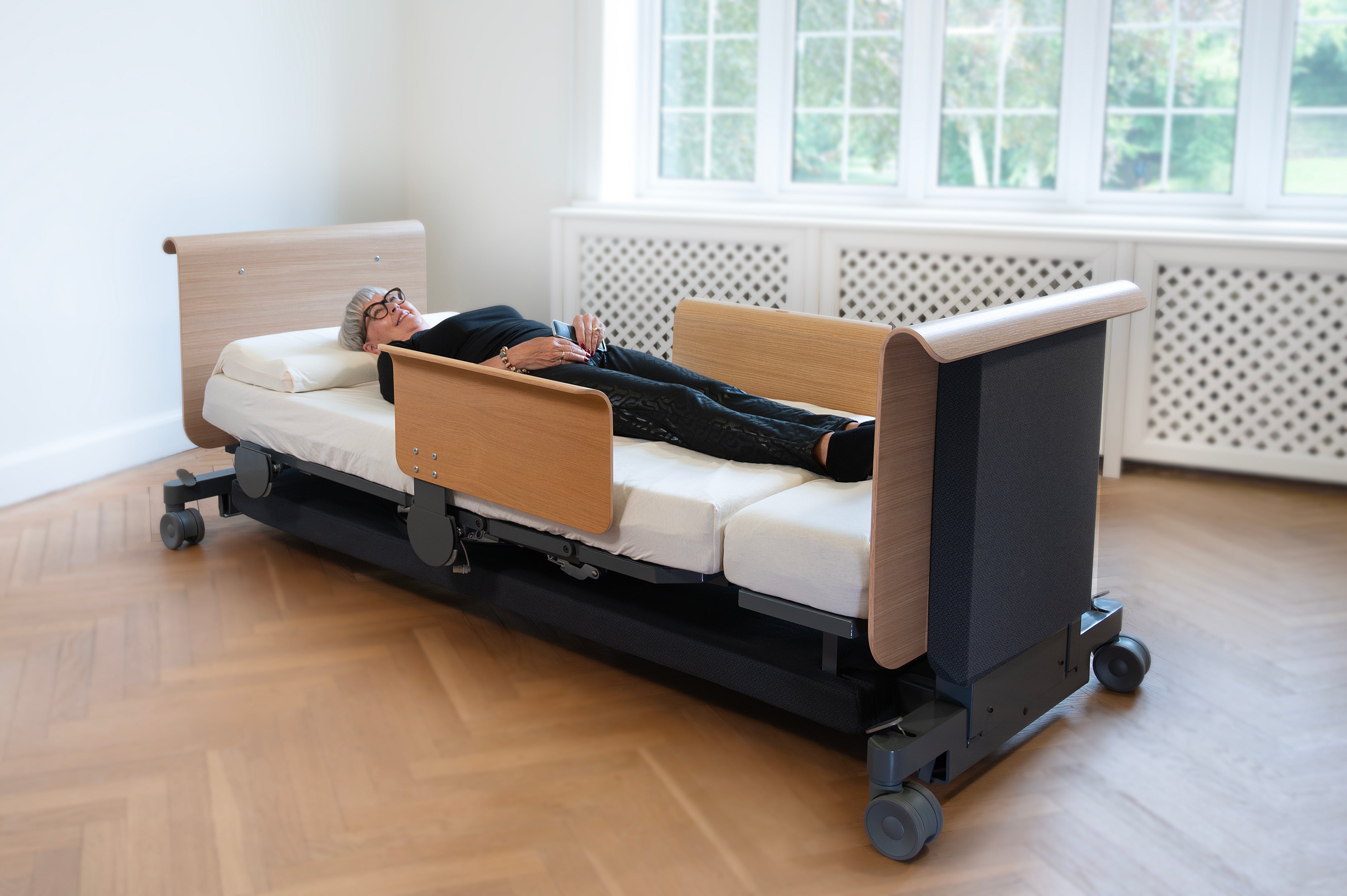 Rotating ChairBed Oak | Life Changing Beds